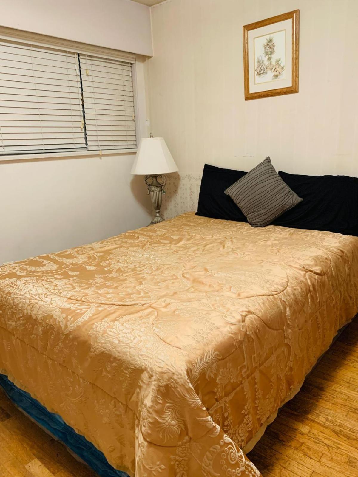 Cosy Romantic Stay In Surrey- Walking Distance From Guildford Town Centre מראה חיצוני תמונה