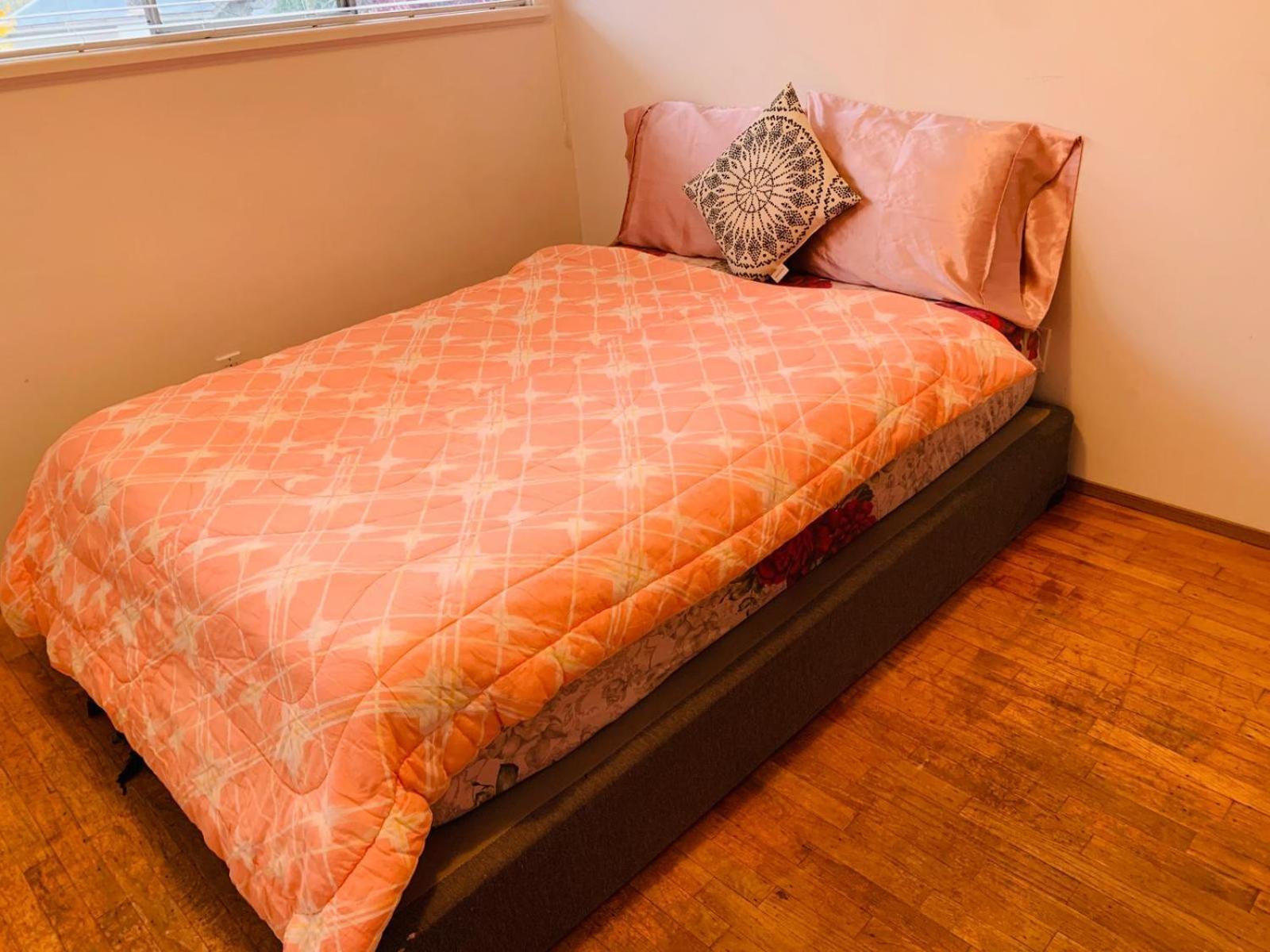 Cosy Romantic Stay In Surrey- Walking Distance From Guildford Town Centre מראה חיצוני תמונה